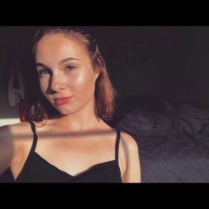 Meet your Posher, Neilla